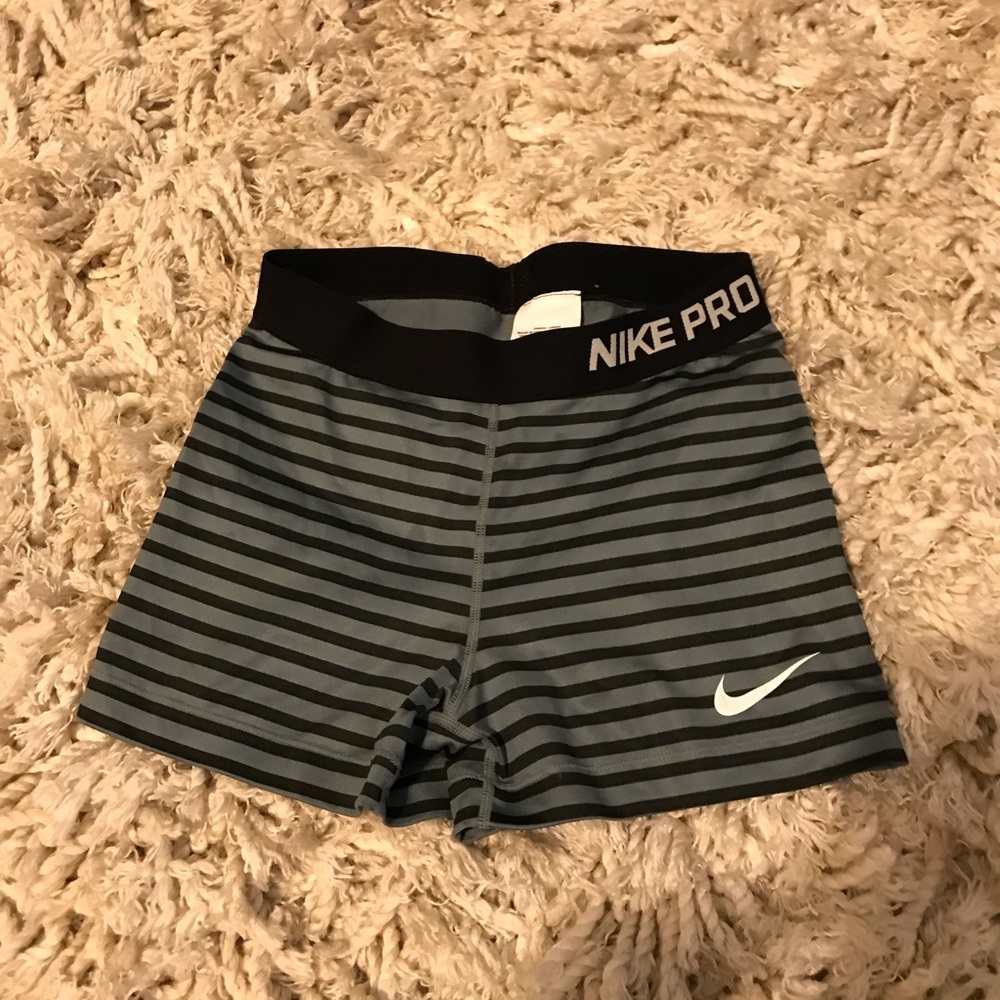 Nike pro compression shorts